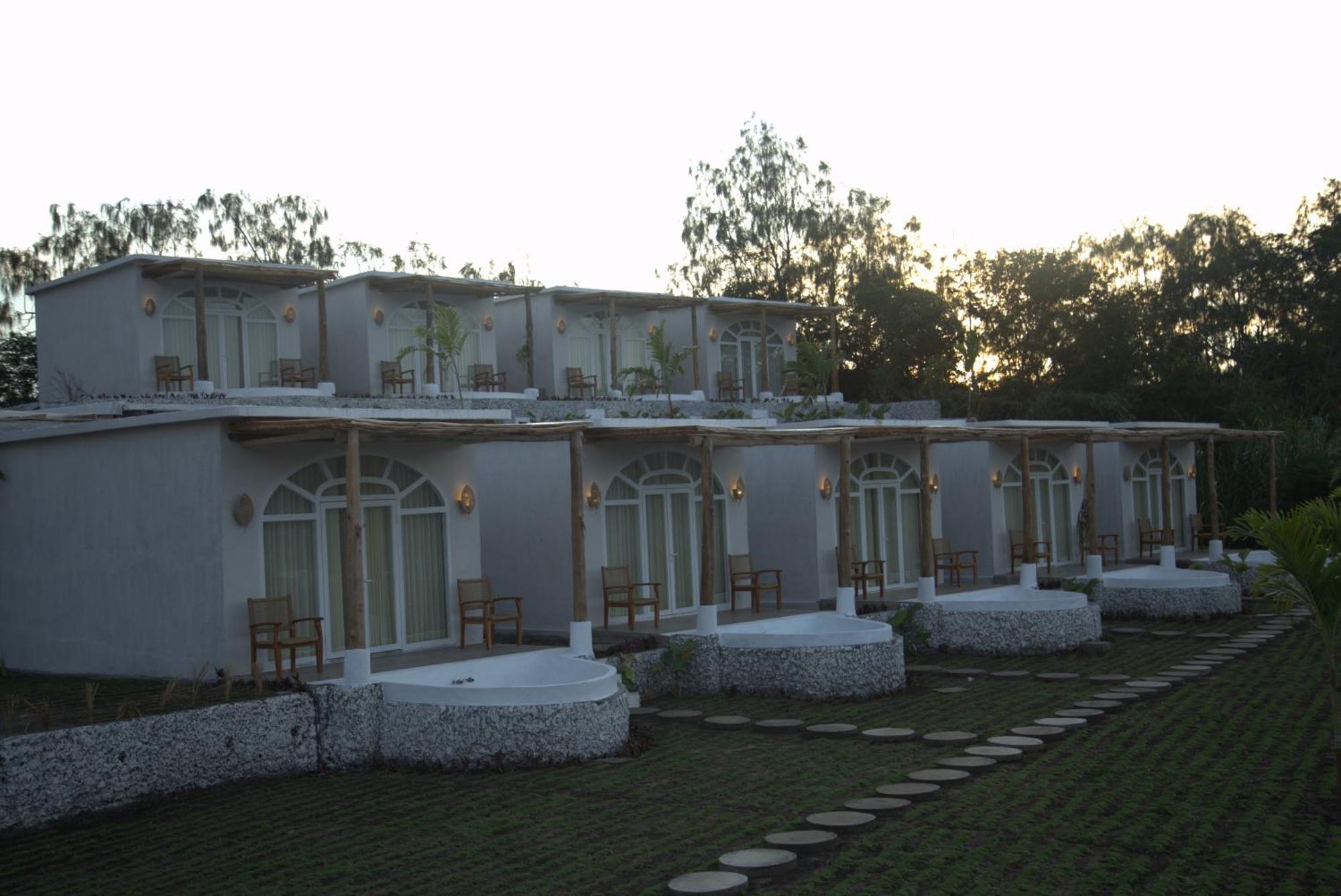 Cinze Villas And Hot Spring Kubupenlokan Exterior foto